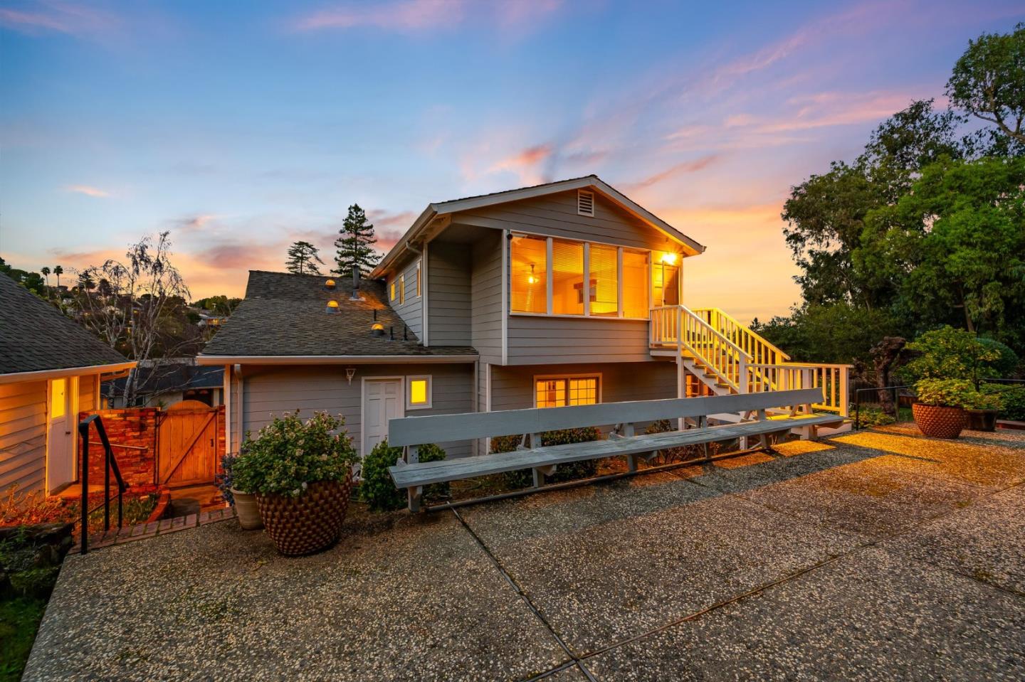 Detail Gallery Image 38 of 55 For 21 Cobblestone Ln, San Carlos,  CA 94070 - 3 Beds | 3 Baths