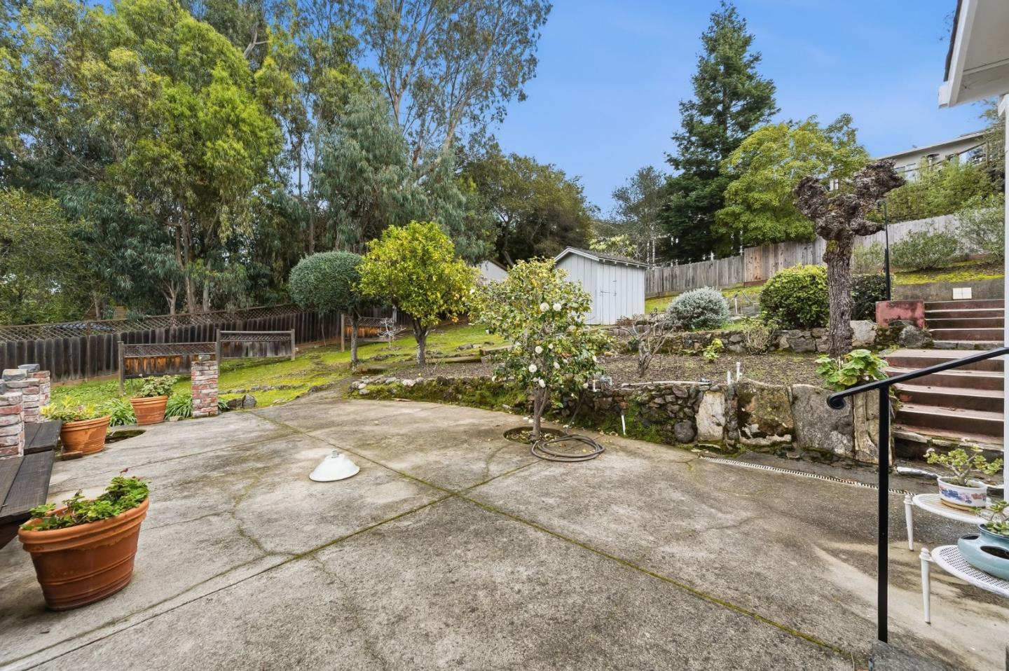 Detail Gallery Image 39 of 55 For 21 Cobblestone Ln, San Carlos,  CA 94070 - 3 Beds | 3 Baths