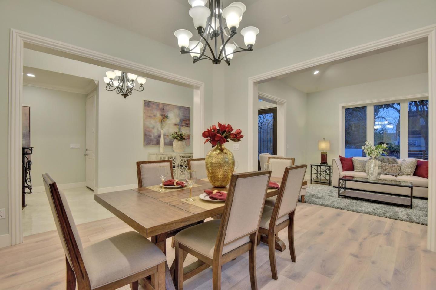 Detail Gallery Image 10 of 32 For 895 Coe Ave, San Jose,  CA 95125 - 4 Beds | 3 Baths