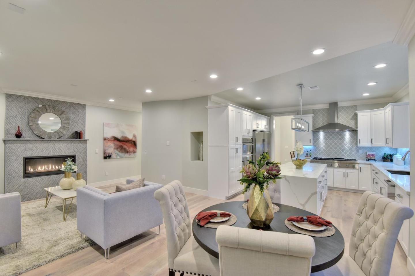 Detail Gallery Image 14 of 32 For 895 Coe Ave, San Jose,  CA 95125 - 4 Beds | 3 Baths