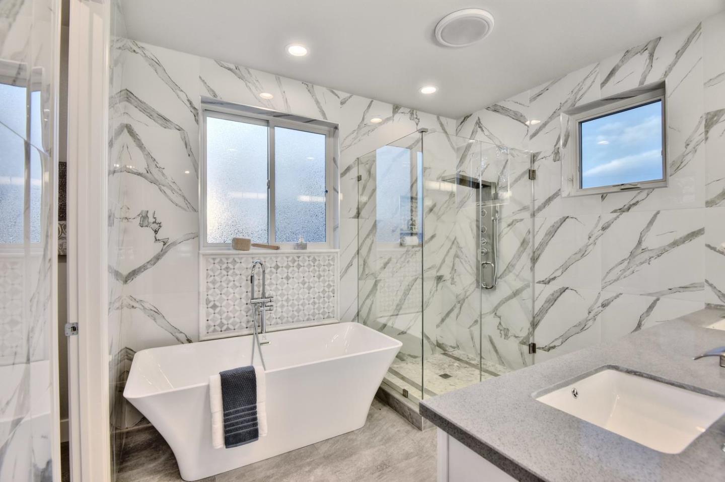 Detail Gallery Image 22 of 32 For 895 Coe Ave, San Jose,  CA 95125 - 4 Beds | 3 Baths