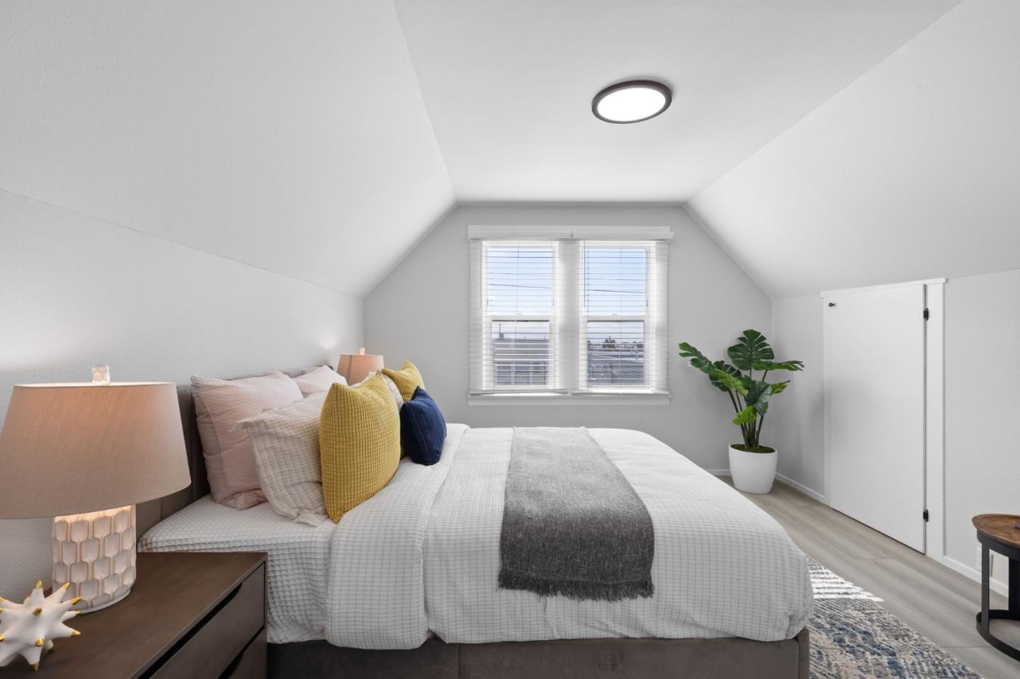 Detail Gallery Image 22 of 41 For 112 Peabody St, San Francisco,  CA 94134 - 4 Beds | 1/1 Baths