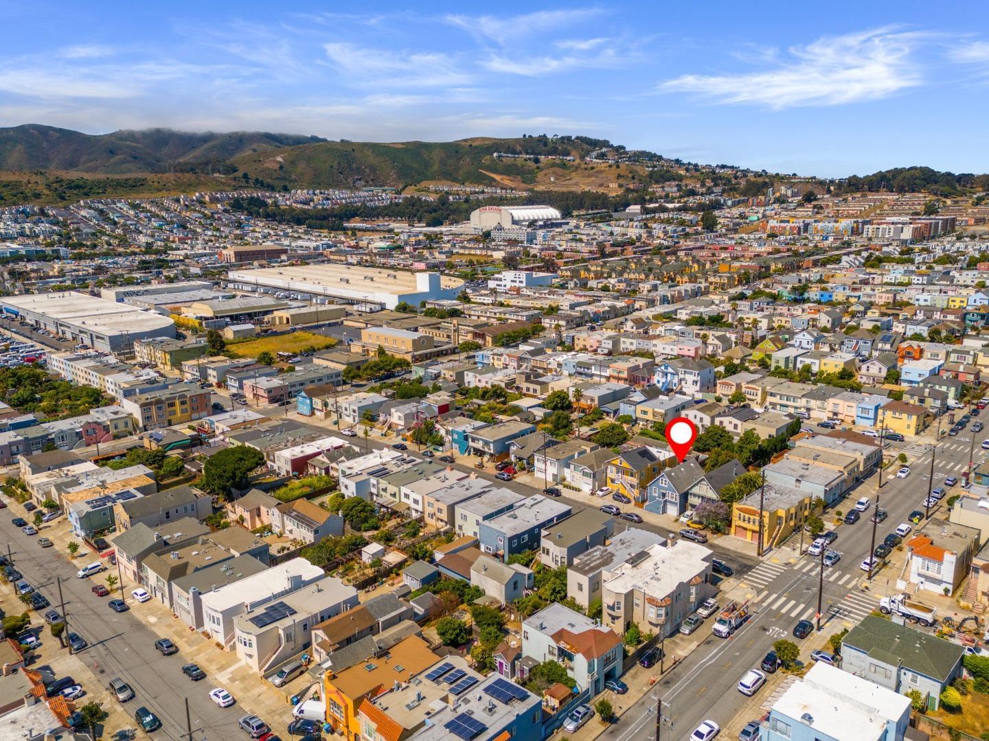 Detail Gallery Image 29 of 41 For 112 Peabody St, San Francisco,  CA 94134 - 4 Beds | 1/1 Baths