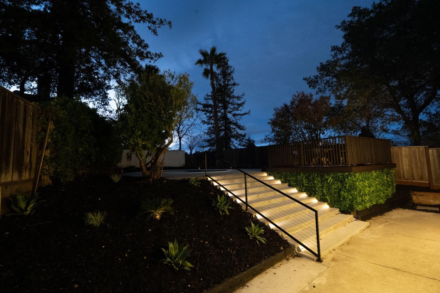 Detail Gallery Image 22 of 27 For 17293 Sereno Ct, Monte Sereno,  CA 95030 - 3 Beds | 3 Baths