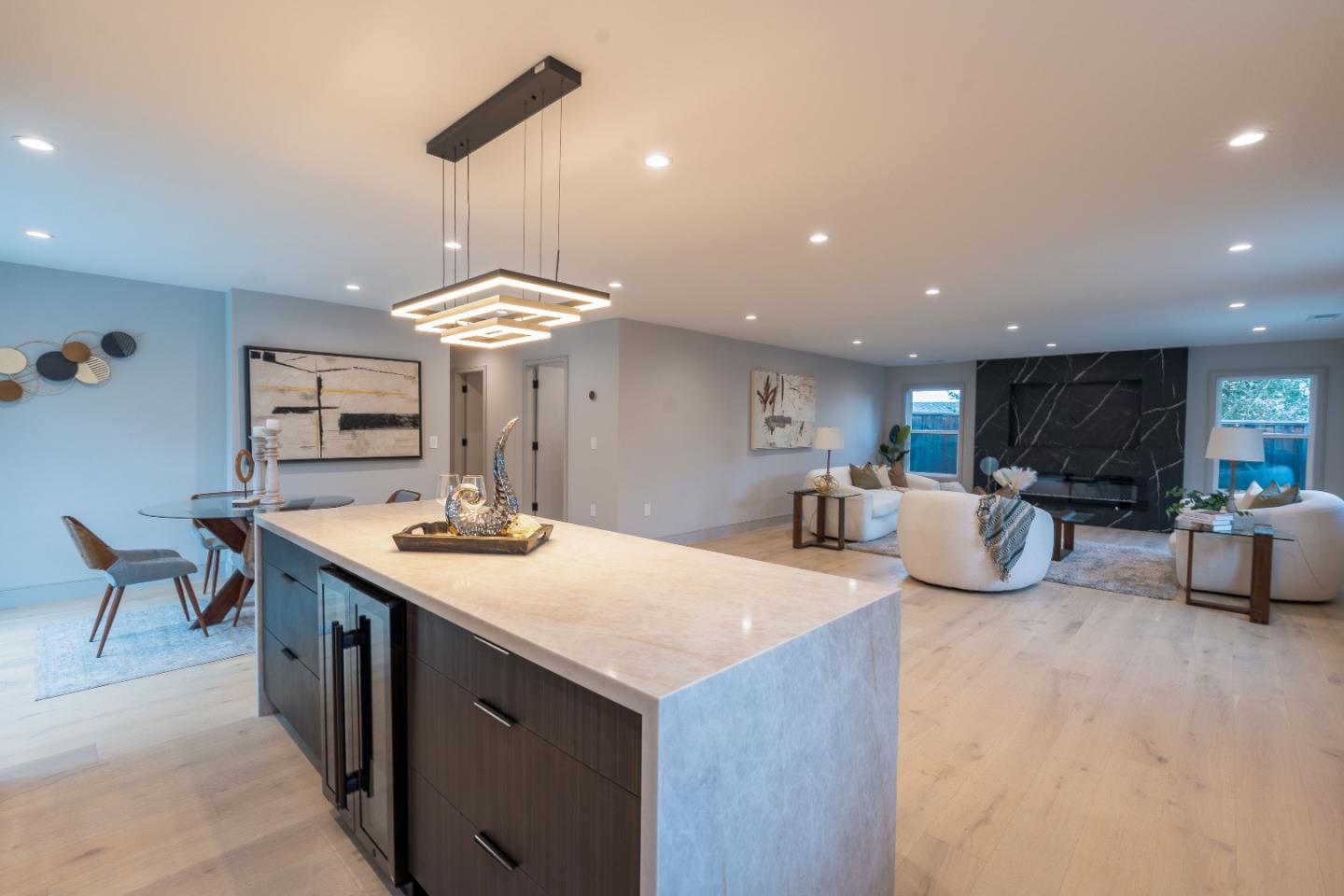 Detail Gallery Image 6 of 27 For 17293 Sereno Ct, Monte Sereno,  CA 95030 - 3 Beds | 3 Baths