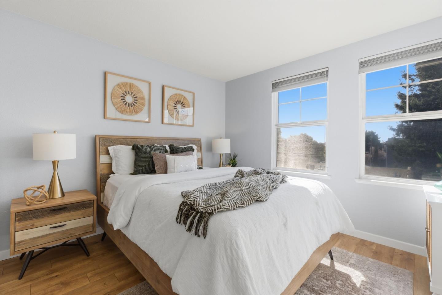 Detail Gallery Image 16 of 49 For 22873 Kingsford Way, Hayward,  CA 94541 - 3 Beds | 3 Baths