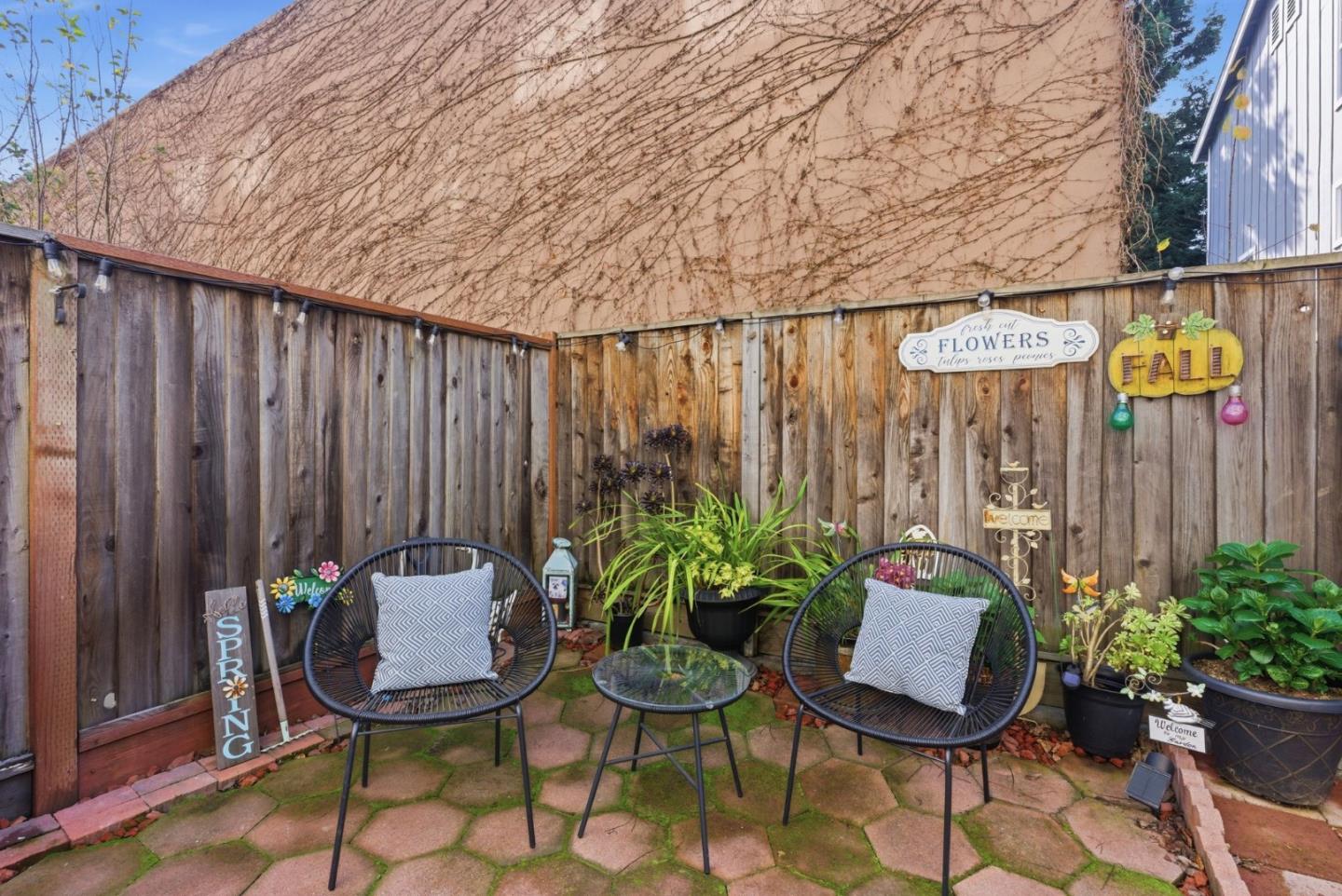 Detail Gallery Image 26 of 49 For 22873 Kingsford Way, Hayward,  CA 94541 - 3 Beds | 3 Baths