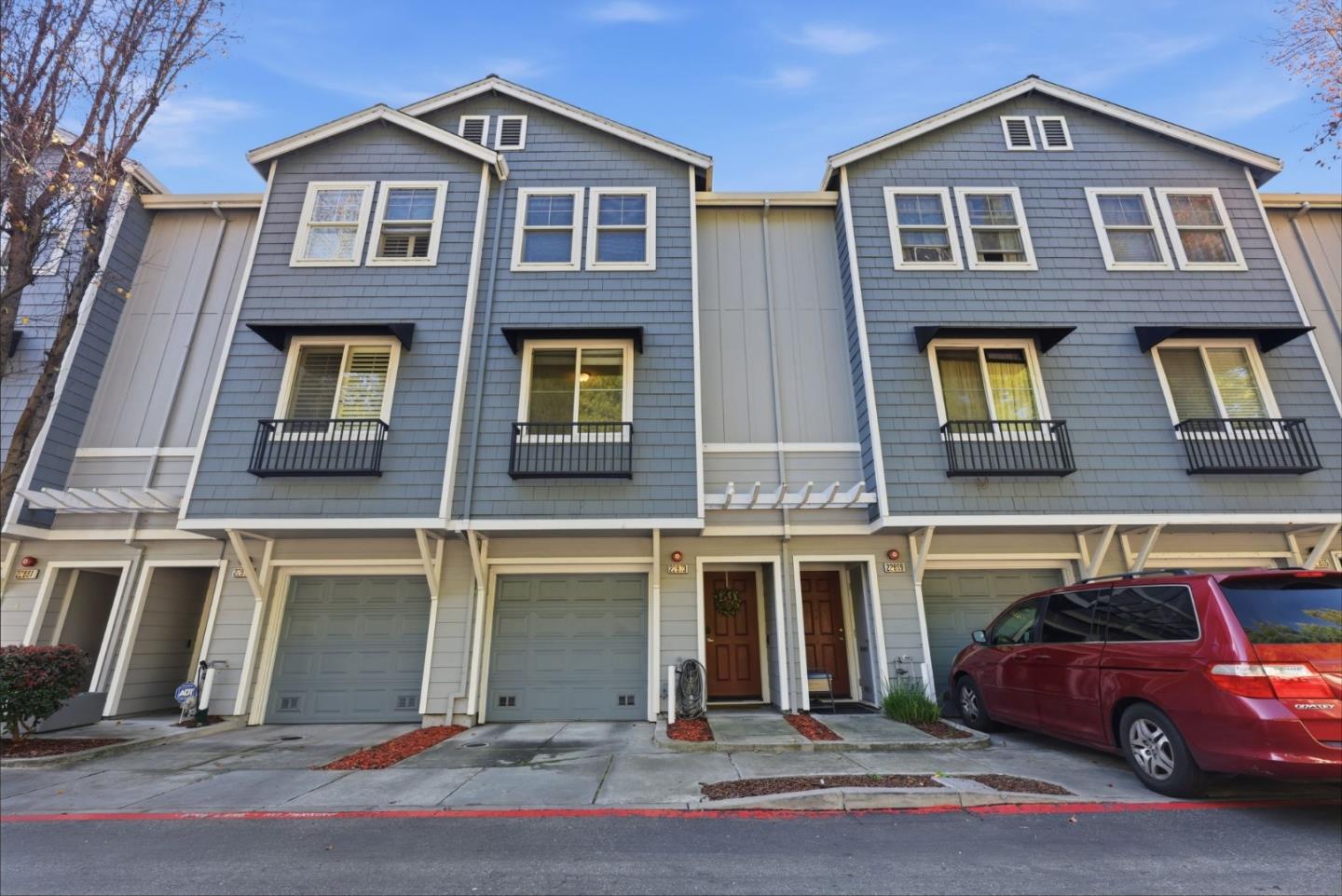 Detail Gallery Image 31 of 49 For 22873 Kingsford Way, Hayward,  CA 94541 - 3 Beds | 3 Baths