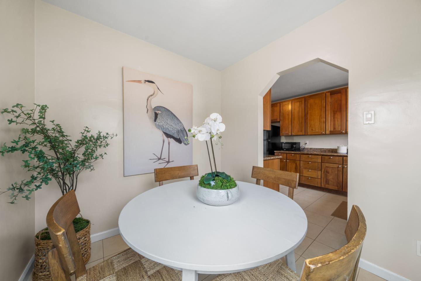 Detail Gallery Image 16 of 41 For 656 Myrtle St, Half Moon Bay,  CA 94019 - 2 Beds | 1 Baths