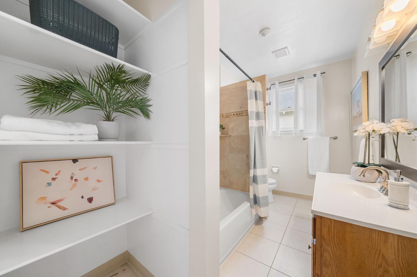 Detail Gallery Image 19 of 41 For 656 Myrtle St, Half Moon Bay,  CA 94019 - 2 Beds | 1 Baths