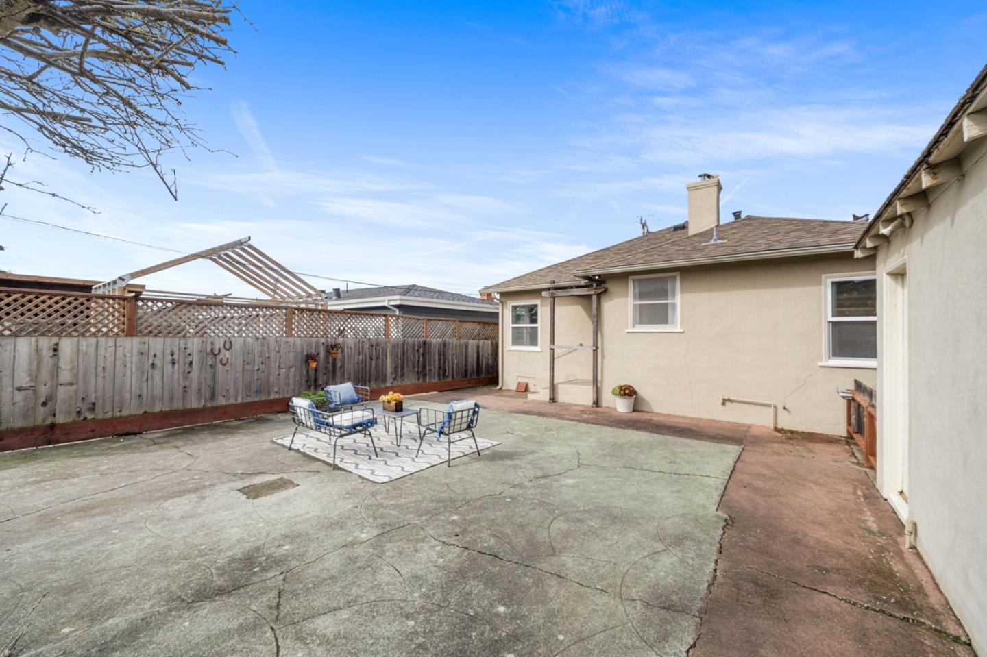 Detail Gallery Image 38 of 41 For 656 Myrtle St, Half Moon Bay,  CA 94019 - 2 Beds | 1 Baths