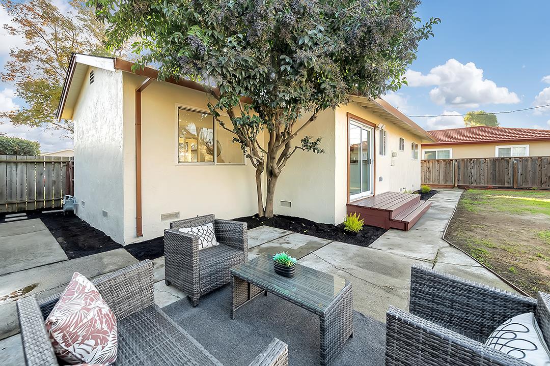 Detail Gallery Image 23 of 30 For 527 Maple Ave, Milpitas,  CA 95035 - 3 Beds | 2 Baths