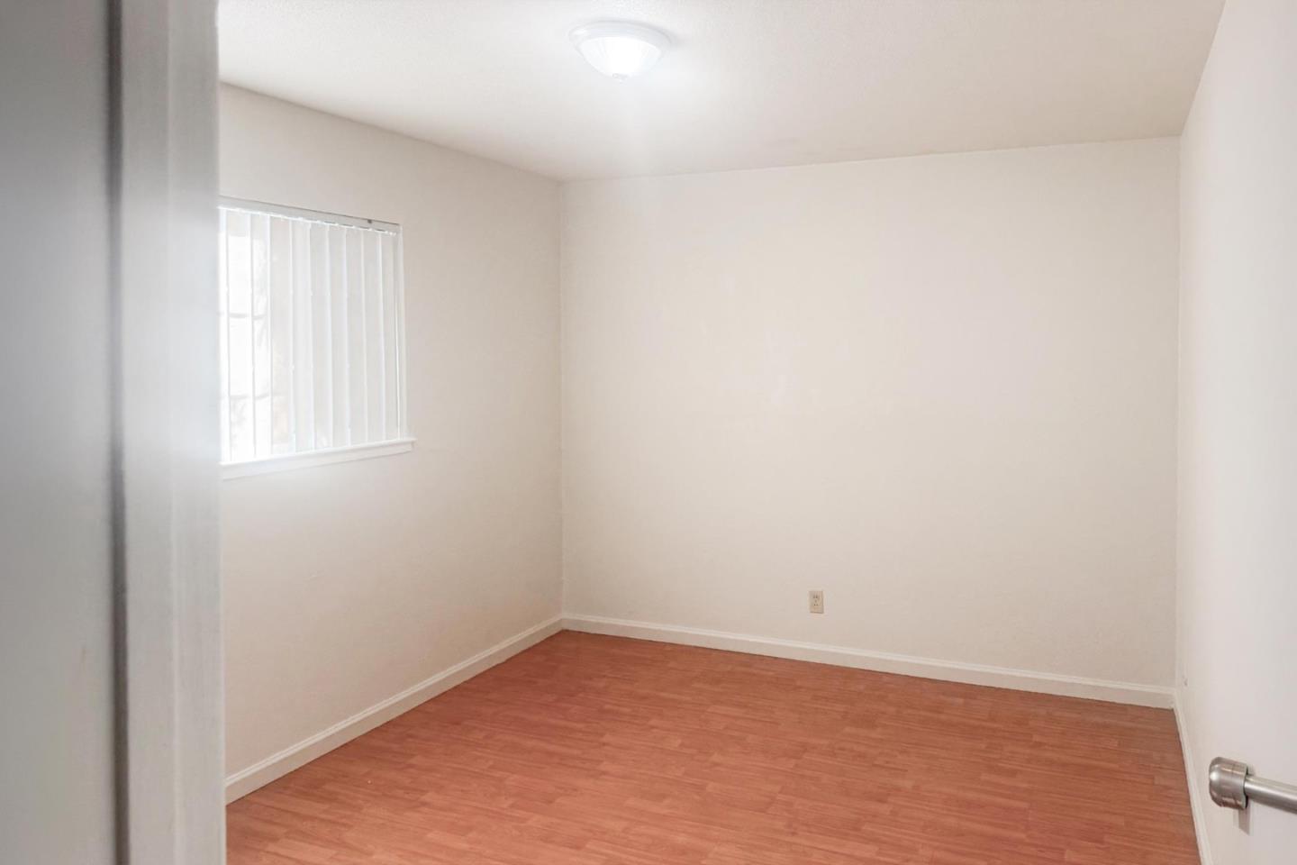 Detail Gallery Image 10 of 14 For 3097 Pearl Ave, San Jose,  CA 95136 - – Beds | – Baths