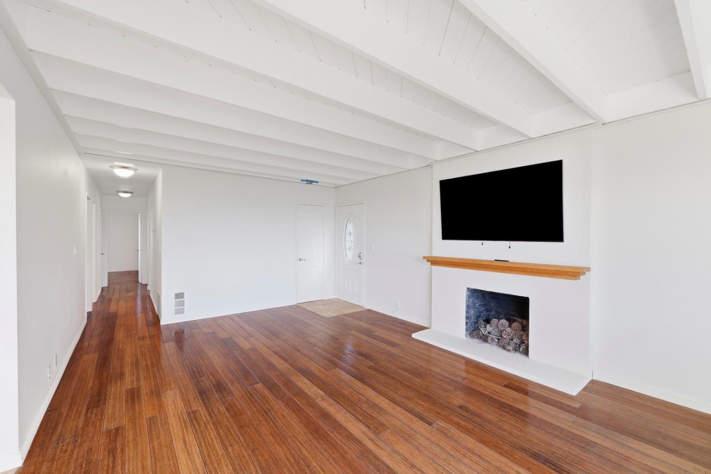 Detail Gallery Image 11 of 58 For 62 Palisades Dr, Daly City,  CA 94015 - 3 Beds | 2 Baths