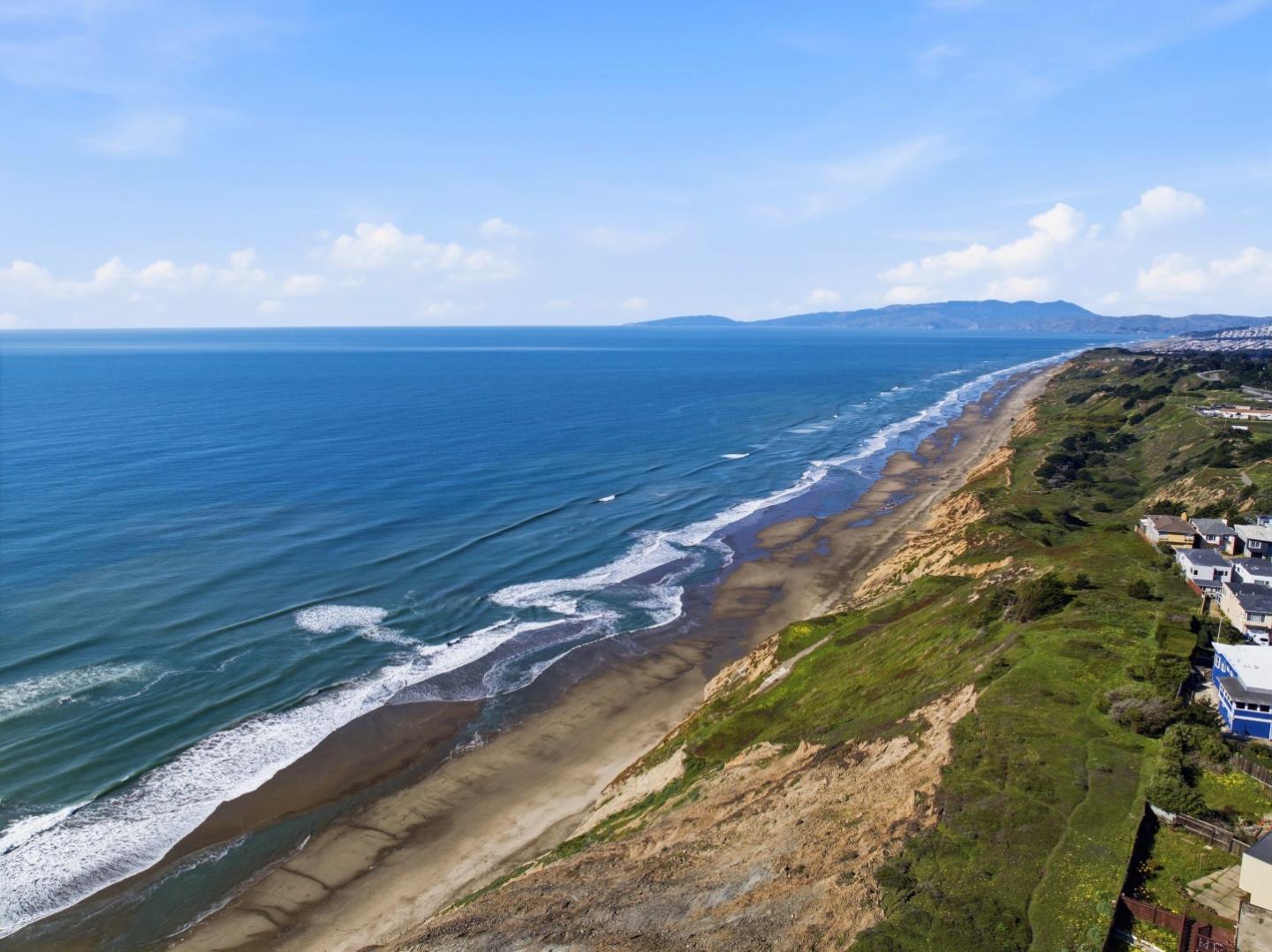 Detail Gallery Image 56 of 58 For 62 Palisades Dr, Daly City,  CA 94015 - 3 Beds | 2 Baths