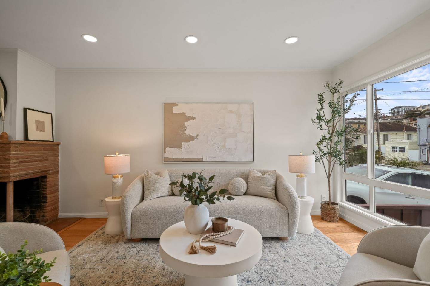 Detail Gallery Image 4 of 44 For 466 Oak Ave, San Bruno,  CA 94066 - 2 Beds | 1 Baths