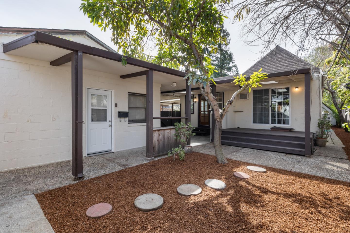 Detail Gallery Image 27 of 33 For 319 Fulton St, Redwood City,  CA 94062 - 3 Beds | 1/1 Baths