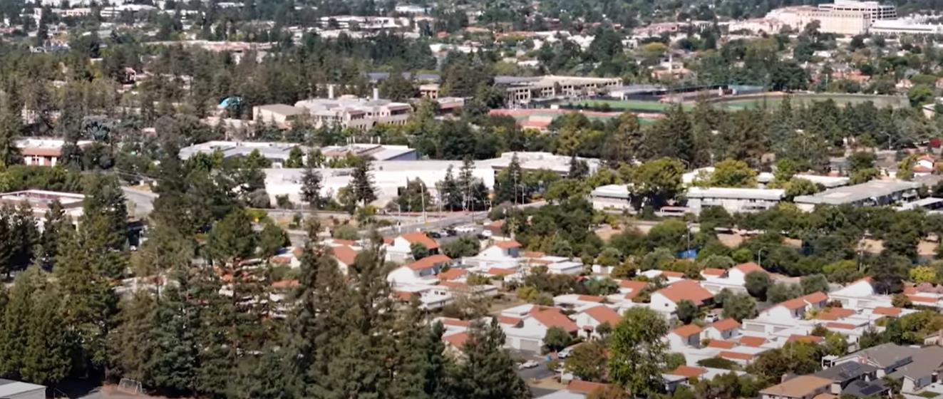 Detail Gallery Image 5 of 5 For 8160 Park Villa Cir, Cupertino,  CA 95014 - 3 Beds | 2 Baths