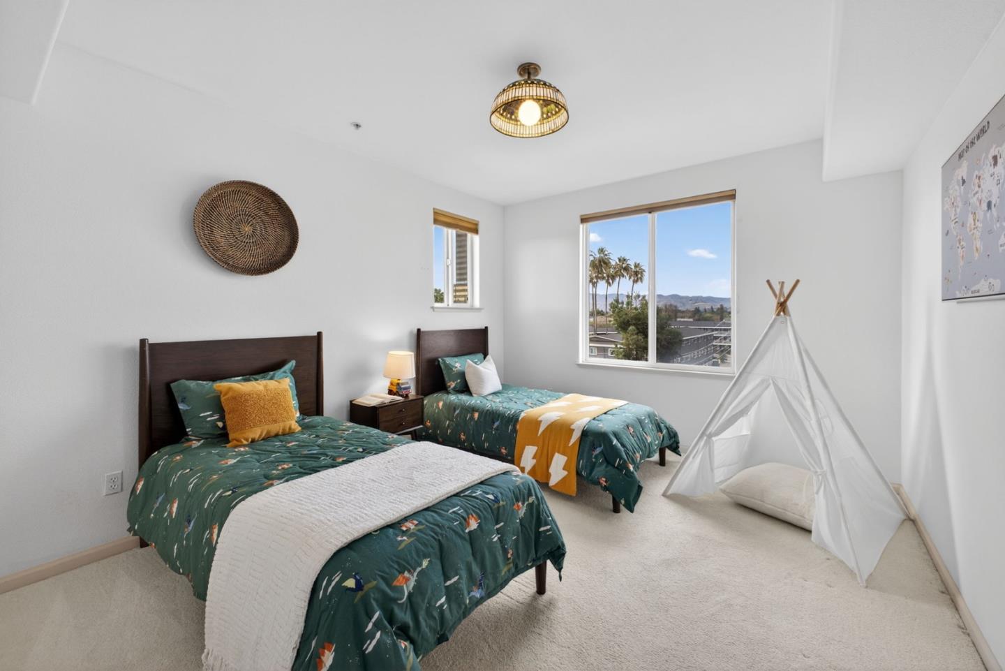 Detail Gallery Image 14 of 25 For 912 Campisi Way #417,  Campbell,  CA 95008 - 3 Beds | 2 Baths