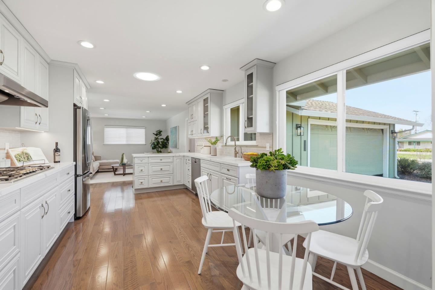 Detail Gallery Image 11 of 38 For 1380 Ridgeley Dr, Campbell,  CA 95008 - 4 Beds | 3/1 Baths