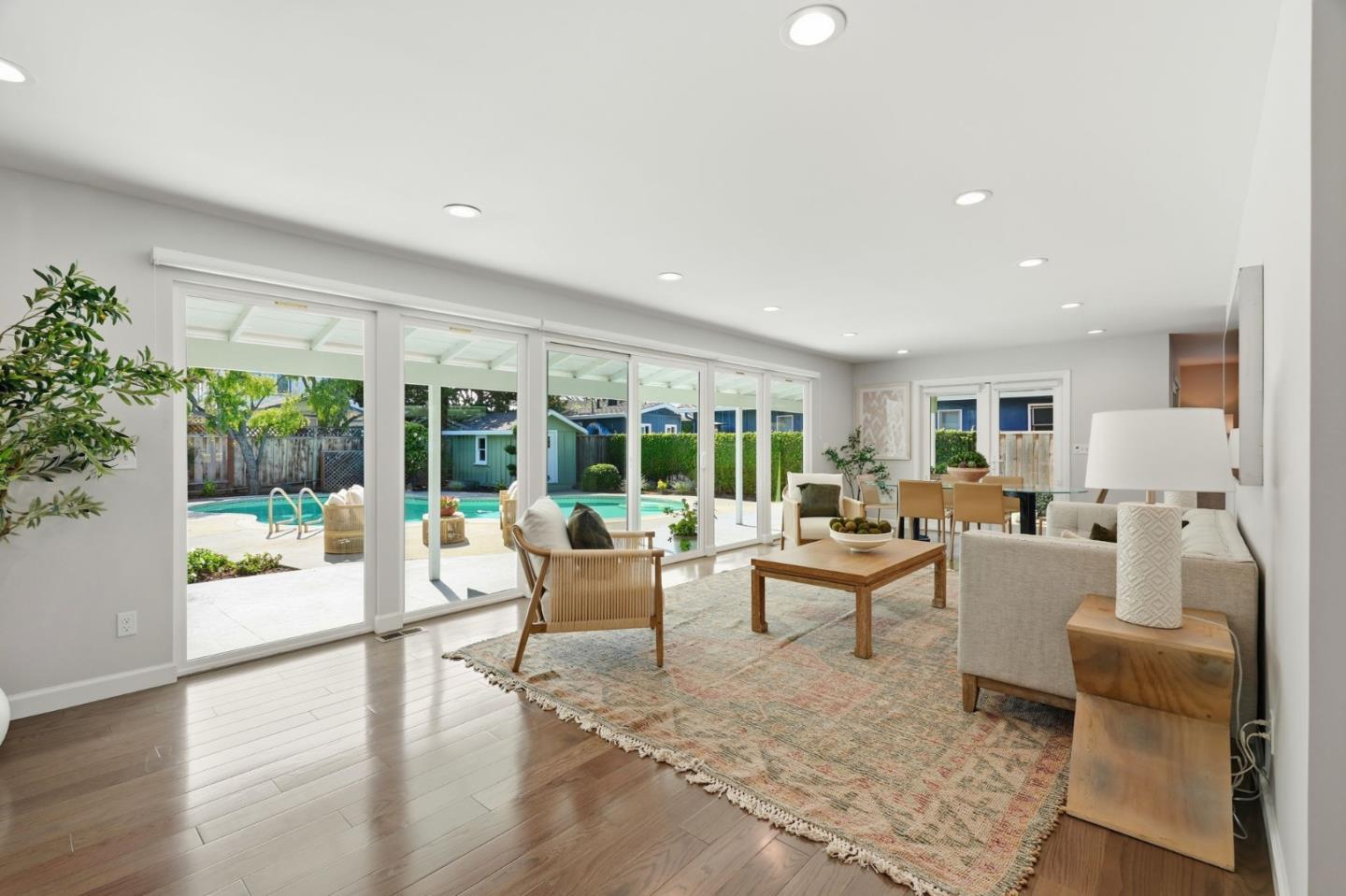 Detail Gallery Image 5 of 38 For 1380 Ridgeley Dr, Campbell,  CA 95008 - 4 Beds | 3/1 Baths