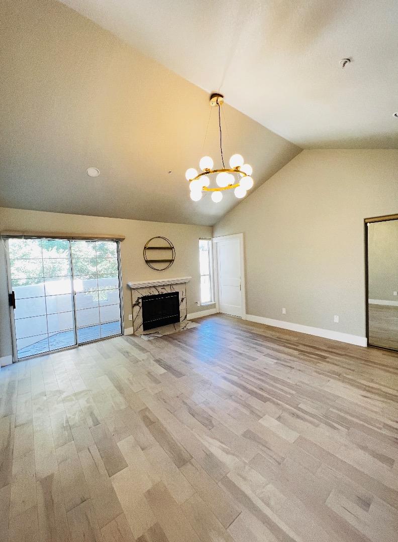 Detail Gallery Image 11 of 20 For 4173 El Camino Real #34,  Palo Alto,  CA 94306 - 3 Beds | 3/1 Baths