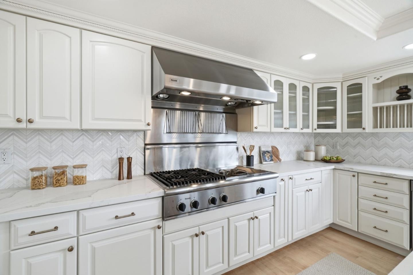 Detail Gallery Image 8 of 46 For 20885 Wardell Rd, Saratoga,  CA 95070 - 5 Beds | 3/2 Baths