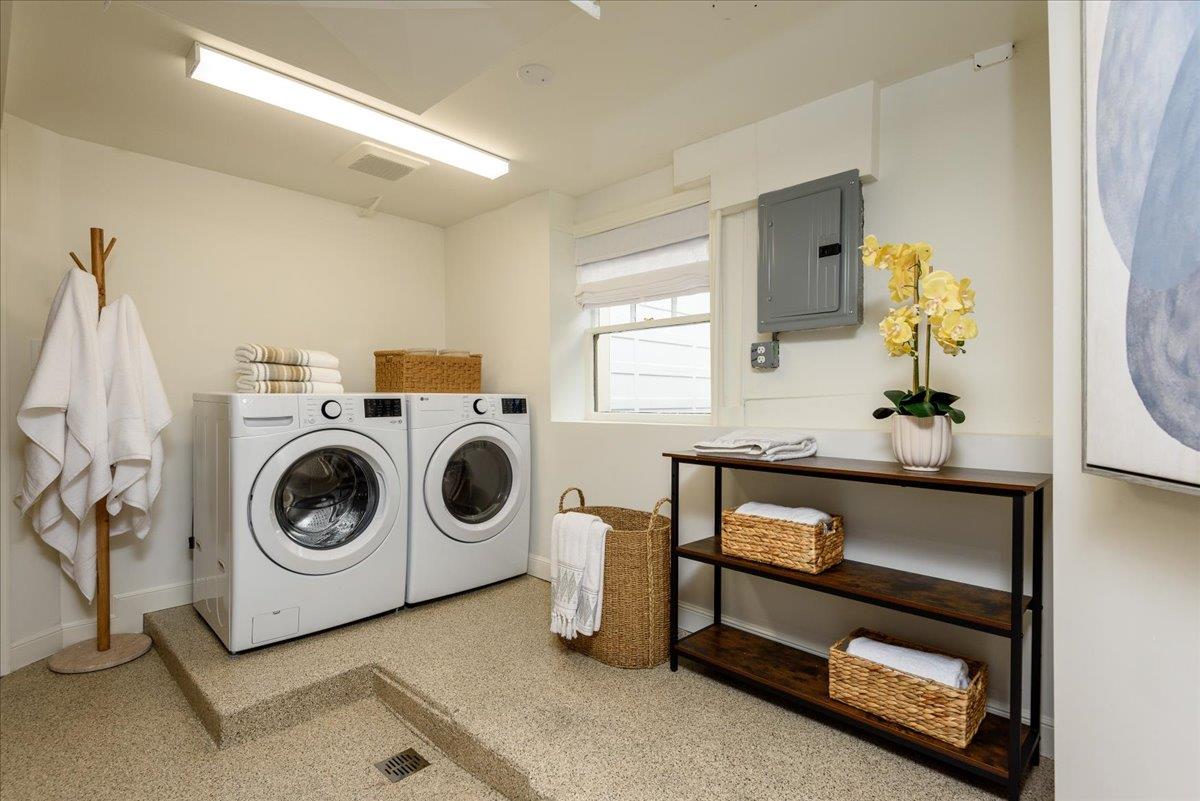 Detail Gallery Image 12 of 16 For 418 College Ave, San Francisco,  CA 94112 - 3 Beds | 2/1 Baths