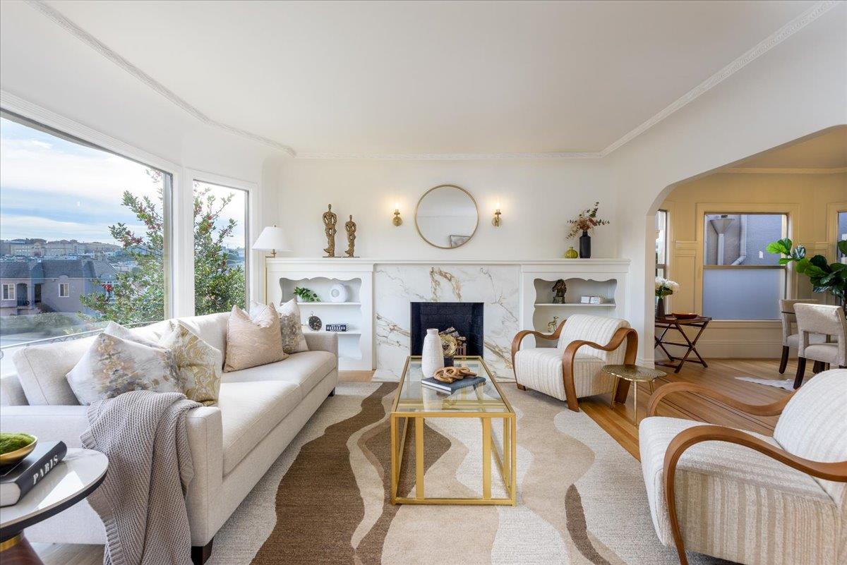 Detail Gallery Image 2 of 16 For 418 College Ave, San Francisco,  CA 94112 - 3 Beds | 2/1 Baths