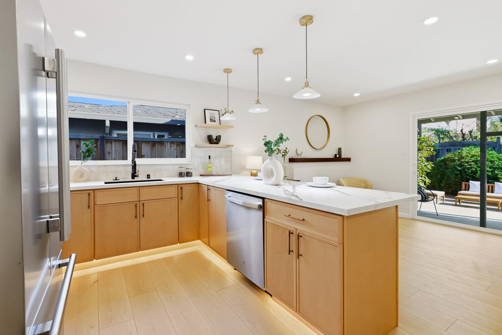 Detail Gallery Image 14 of 62 For 1656 Nord Ln, San Jose,  CA 95125 - 3 Beds | 2 Baths