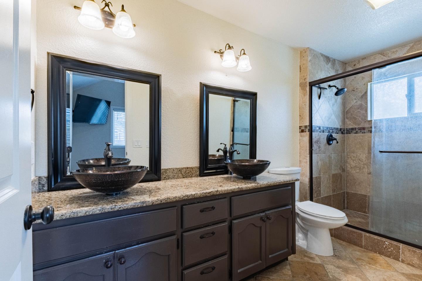 Detail Gallery Image 26 of 38 For 18 Hancock Cir, Salinas,  CA 93906 - 3 Beds | 2/1 Baths