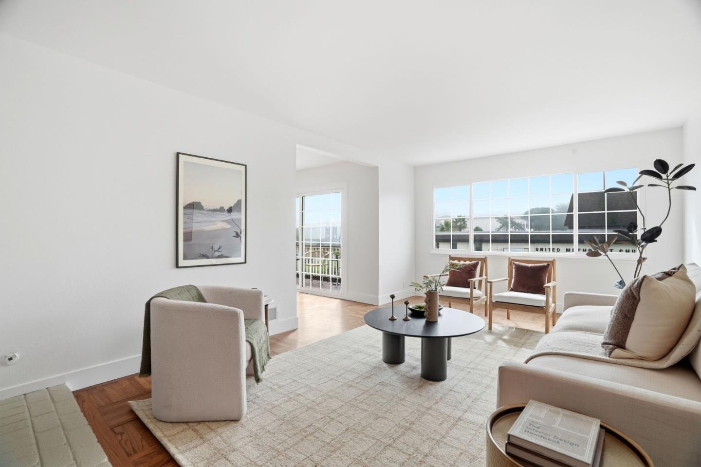 Detail Gallery Image 4 of 29 For 1469 Southgate Ave, Daly City,  CA 94015 - 4 Beds | 3 Baths