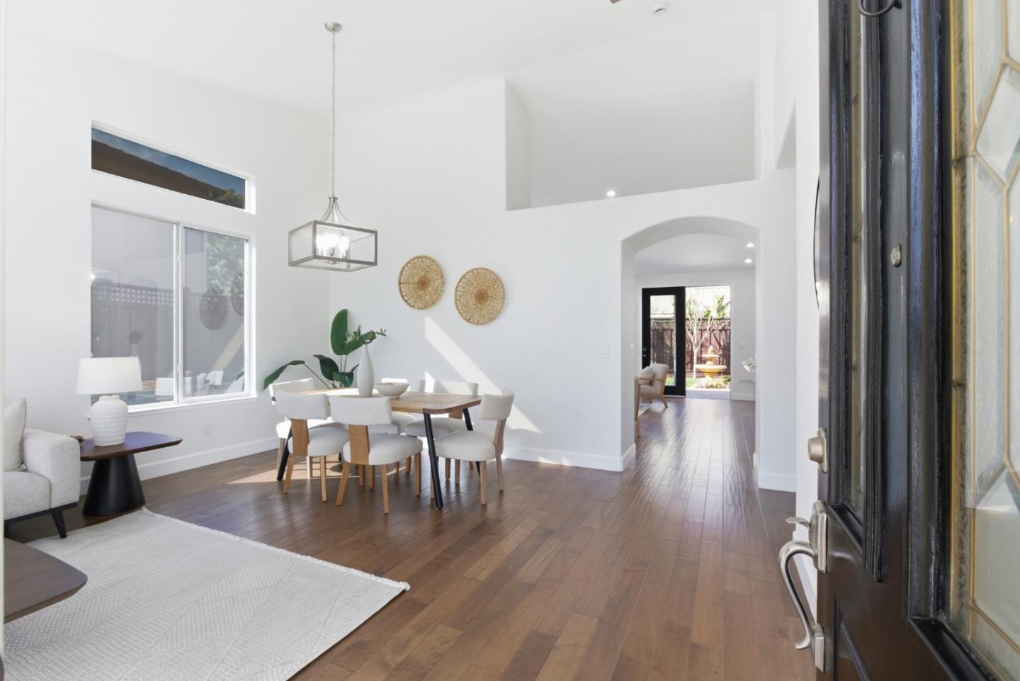 Detail Gallery Image 6 of 48 For 381 Bryce Dr, Morgan Hill,  CA 95037 - 4 Beds | 2 Baths