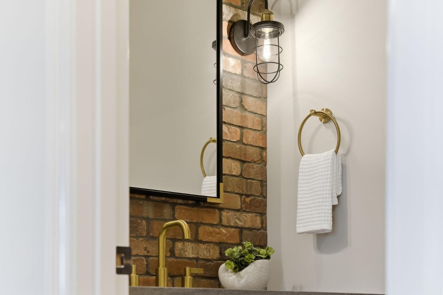 Detail Gallery Image 23 of 57 For 956 Norin Ct, Campbell,  CA 95008 - 4 Beds | 2/1 Baths