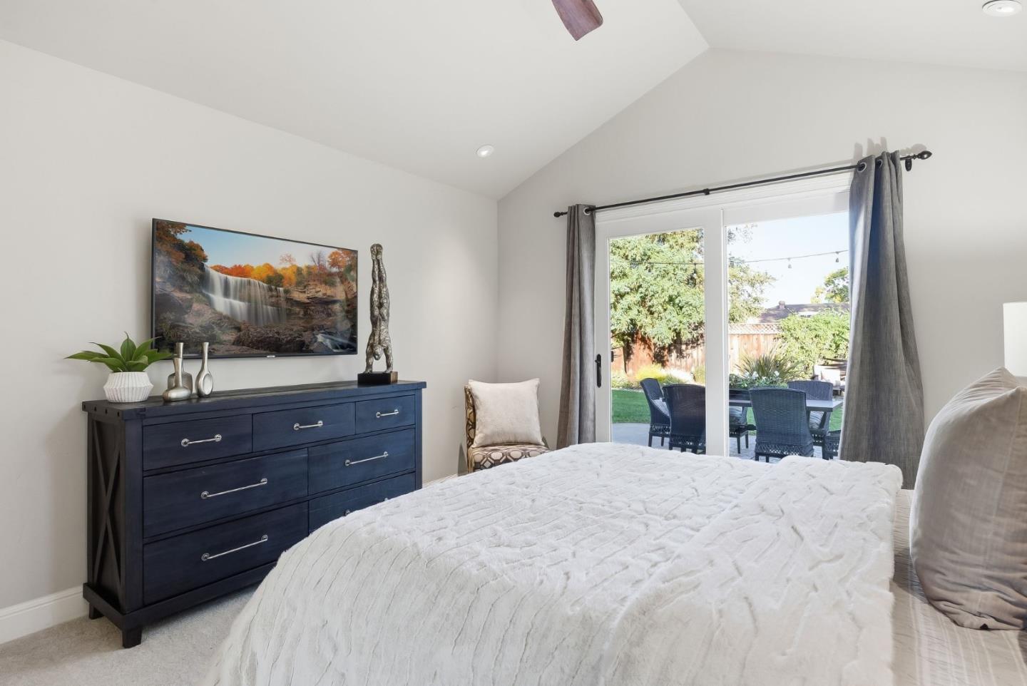 Detail Gallery Image 26 of 57 For 956 Norin Ct, Campbell,  CA 95008 - 4 Beds | 2/1 Baths