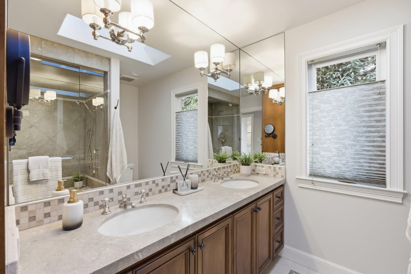 Detail Gallery Image 27 of 57 For 956 Norin Ct, Campbell,  CA 95008 - 4 Beds | 2/1 Baths