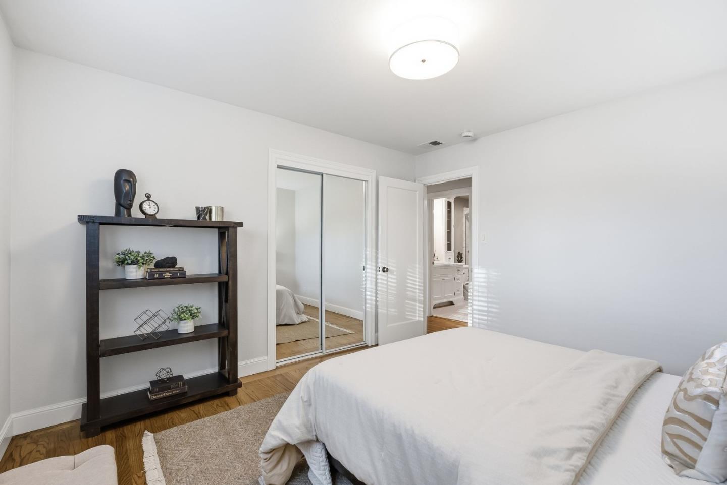 Detail Gallery Image 33 of 57 For 956 Norin Ct, Campbell,  CA 95008 - 4 Beds | 2/1 Baths