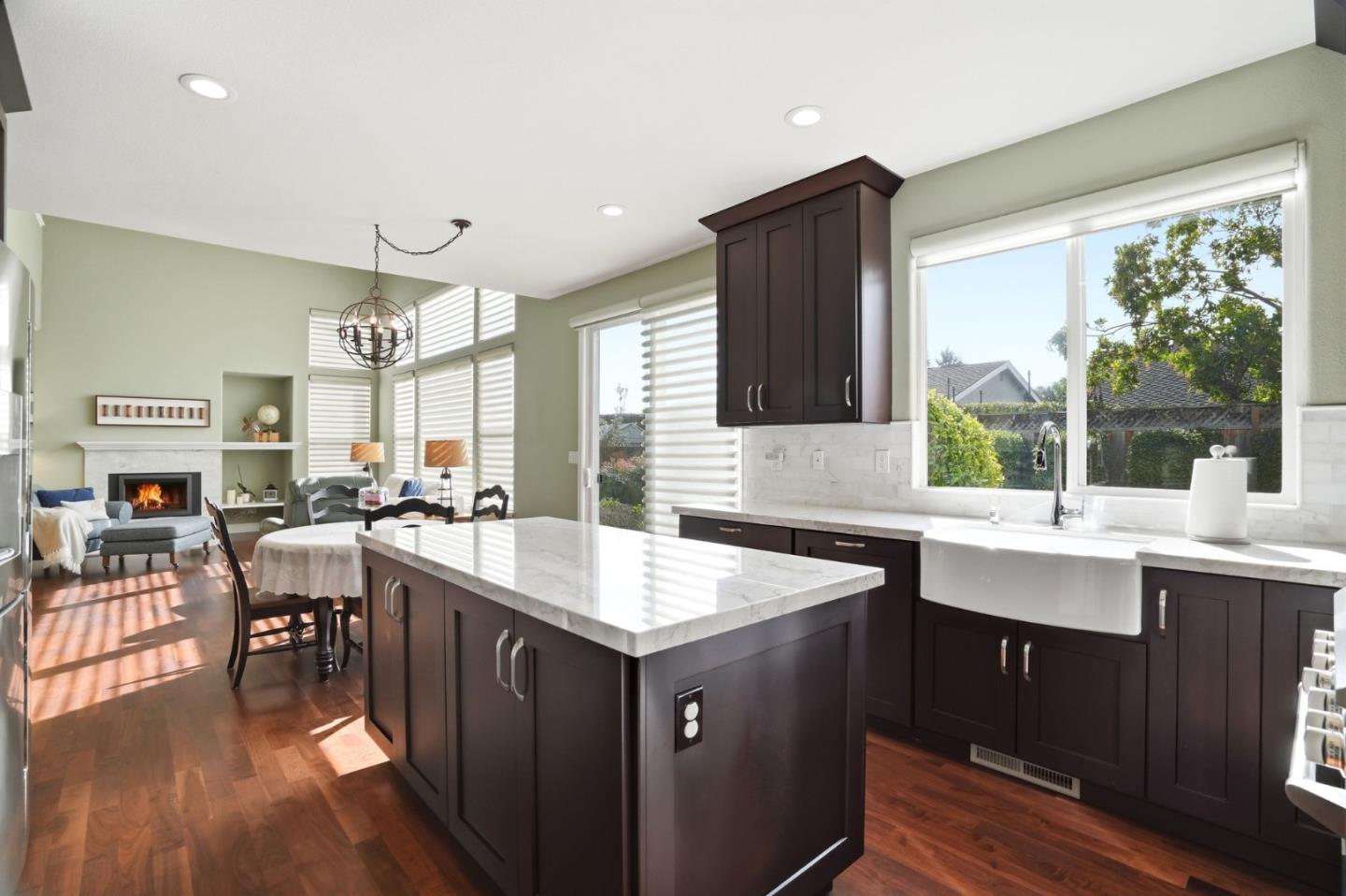 Detail Gallery Image 14 of 44 For 1404 Casablanca Cir, Gilroy,  CA 95020 - 4 Beds | 3 Baths