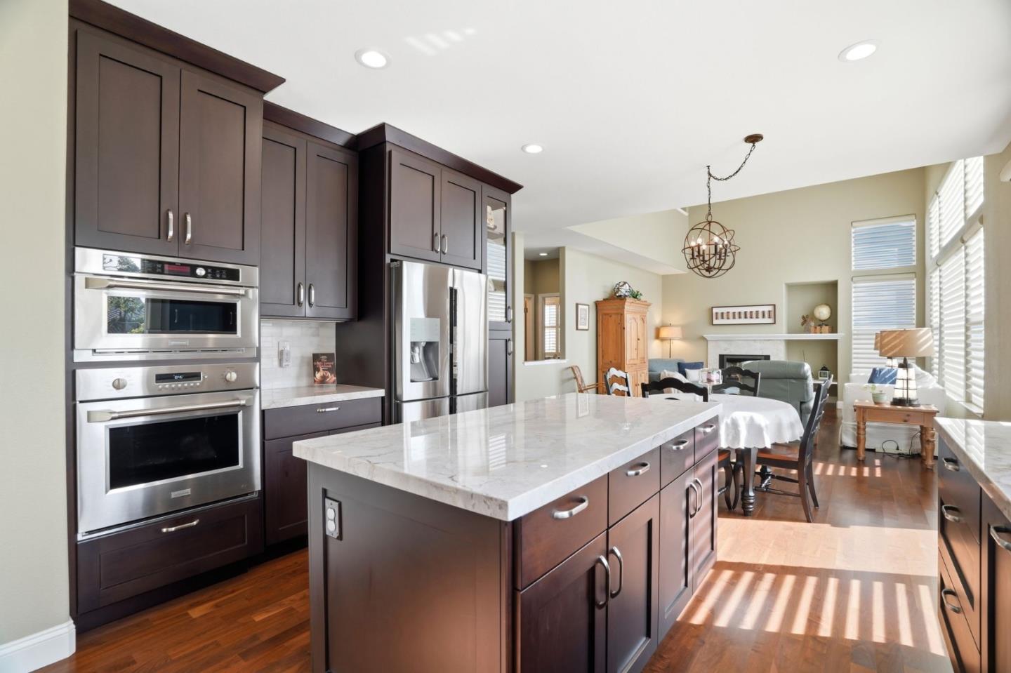 Detail Gallery Image 15 of 44 For 1404 Casablanca Cir, Gilroy,  CA 95020 - 4 Beds | 3 Baths