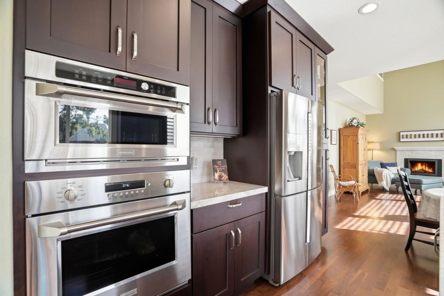 Detail Gallery Image 16 of 44 For 1404 Casablanca Cir, Gilroy,  CA 95020 - 4 Beds | 3 Baths