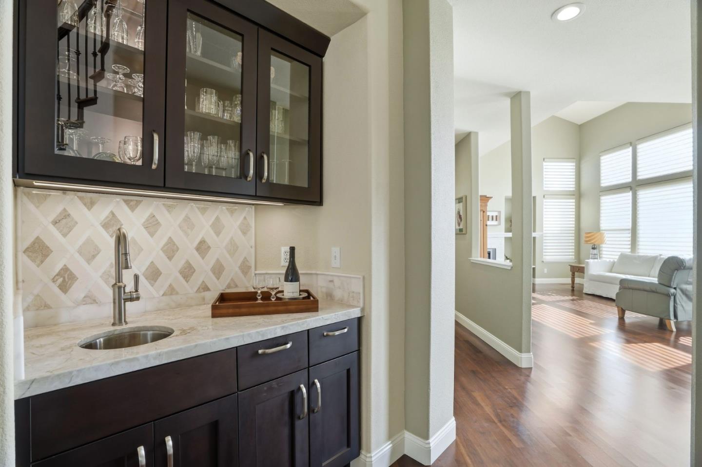 Detail Gallery Image 21 of 44 For 1404 Casablanca Cir, Gilroy,  CA 95020 - 4 Beds | 3 Baths