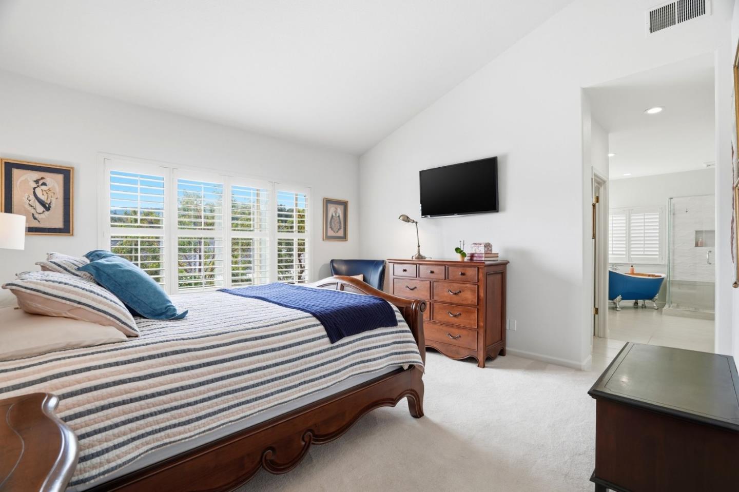 Detail Gallery Image 24 of 44 For 1404 Casablanca Cir, Gilroy,  CA 95020 - 4 Beds | 3 Baths