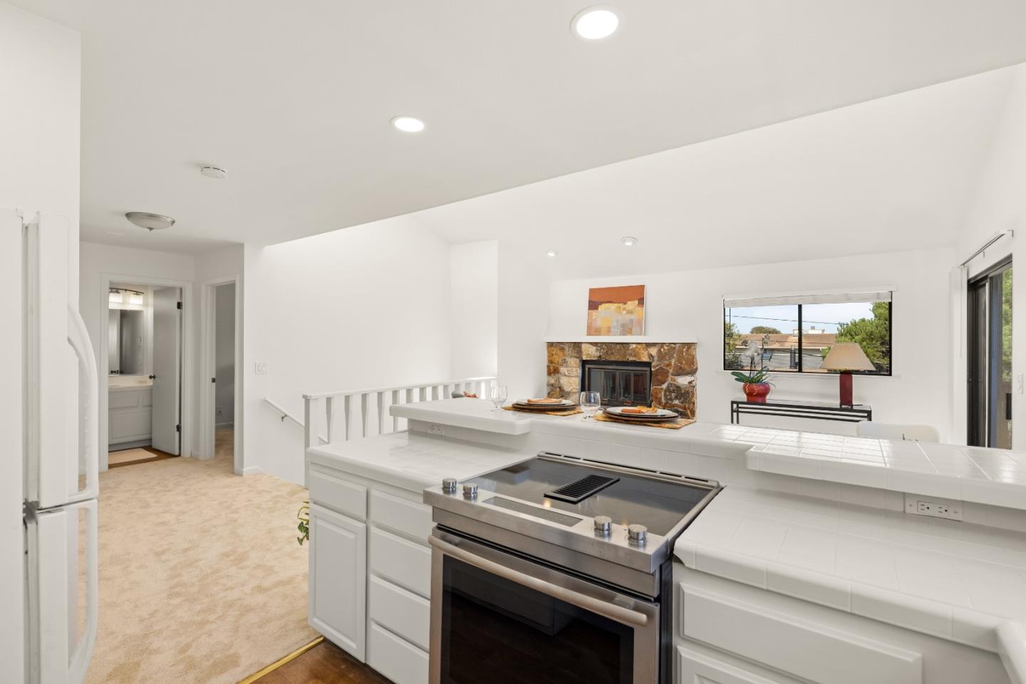 Detail Gallery Image 15 of 40 For 1201 Hoffman Ave, Monterey,  CA 93940 - 3 Beds | 2 Baths