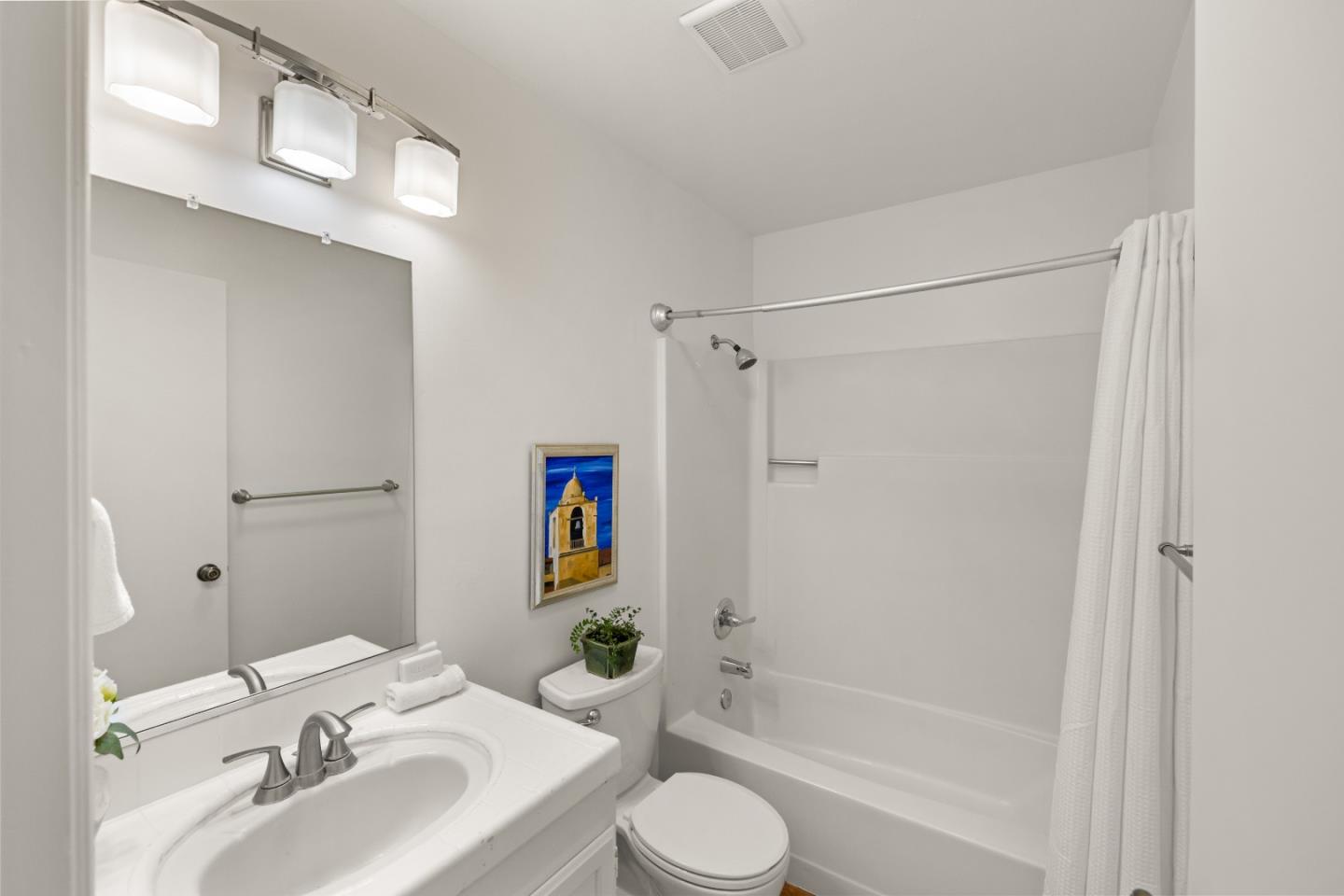 Detail Gallery Image 25 of 40 For 1201 Hoffman Ave, Monterey,  CA 93940 - 3 Beds | 2 Baths