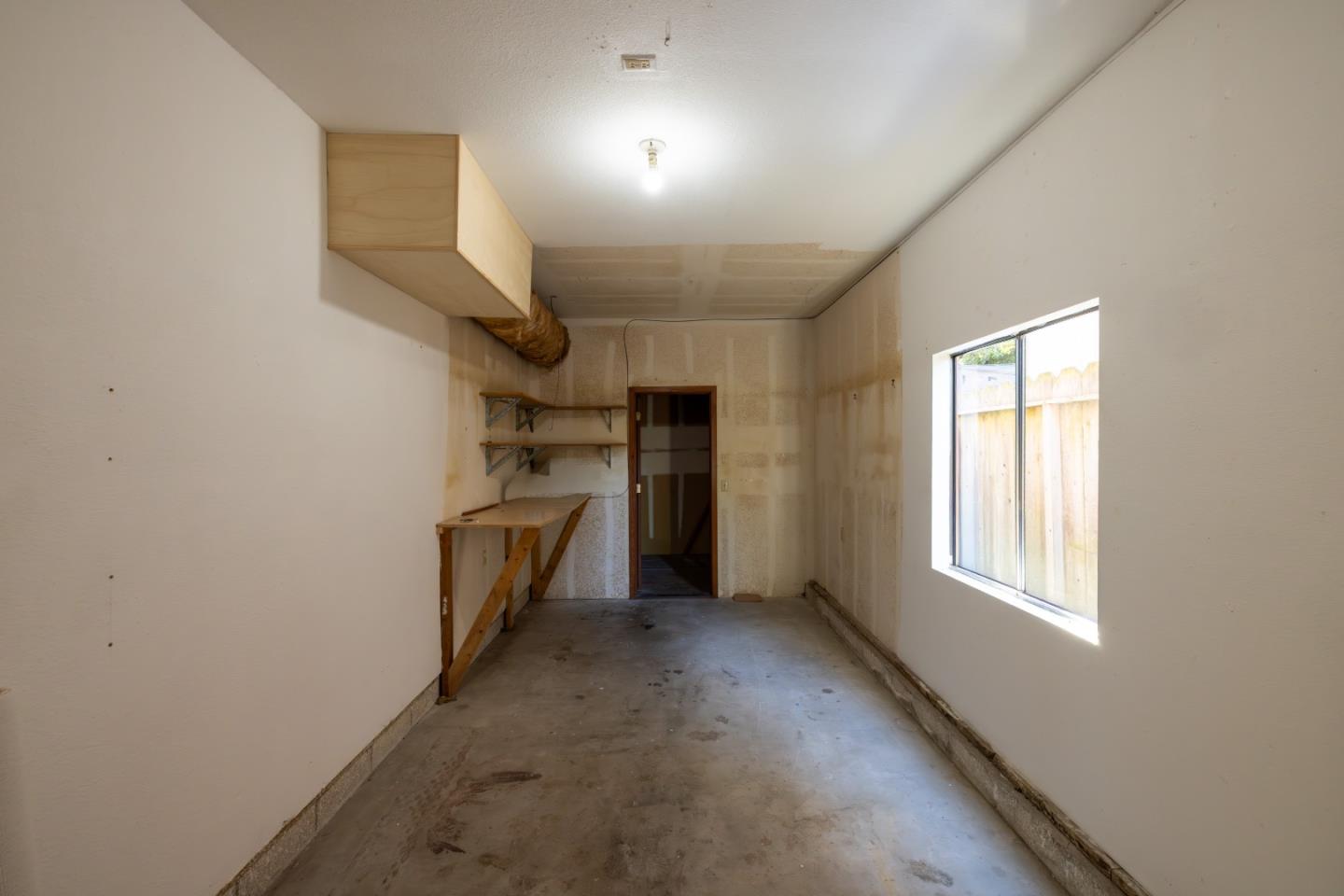 Detail Gallery Image 29 of 40 For 1201 Hoffman Ave, Monterey,  CA 93940 - 3 Beds | 2 Baths