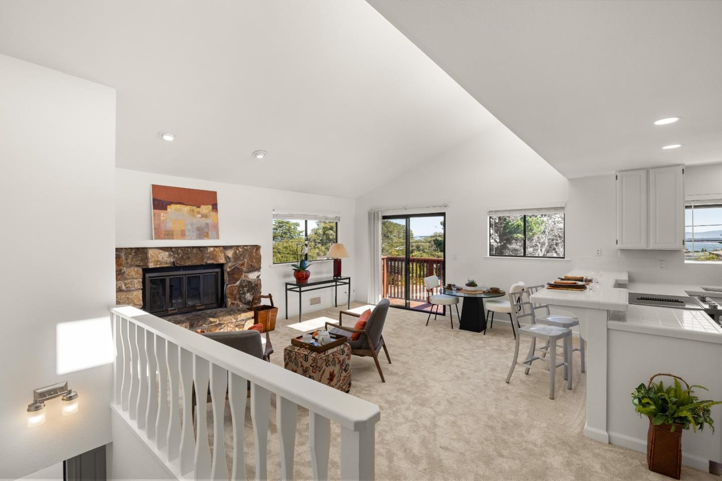 Detail Gallery Image 3 of 40 For 1201 Hoffman Ave, Monterey,  CA 93940 - 3 Beds | 2 Baths