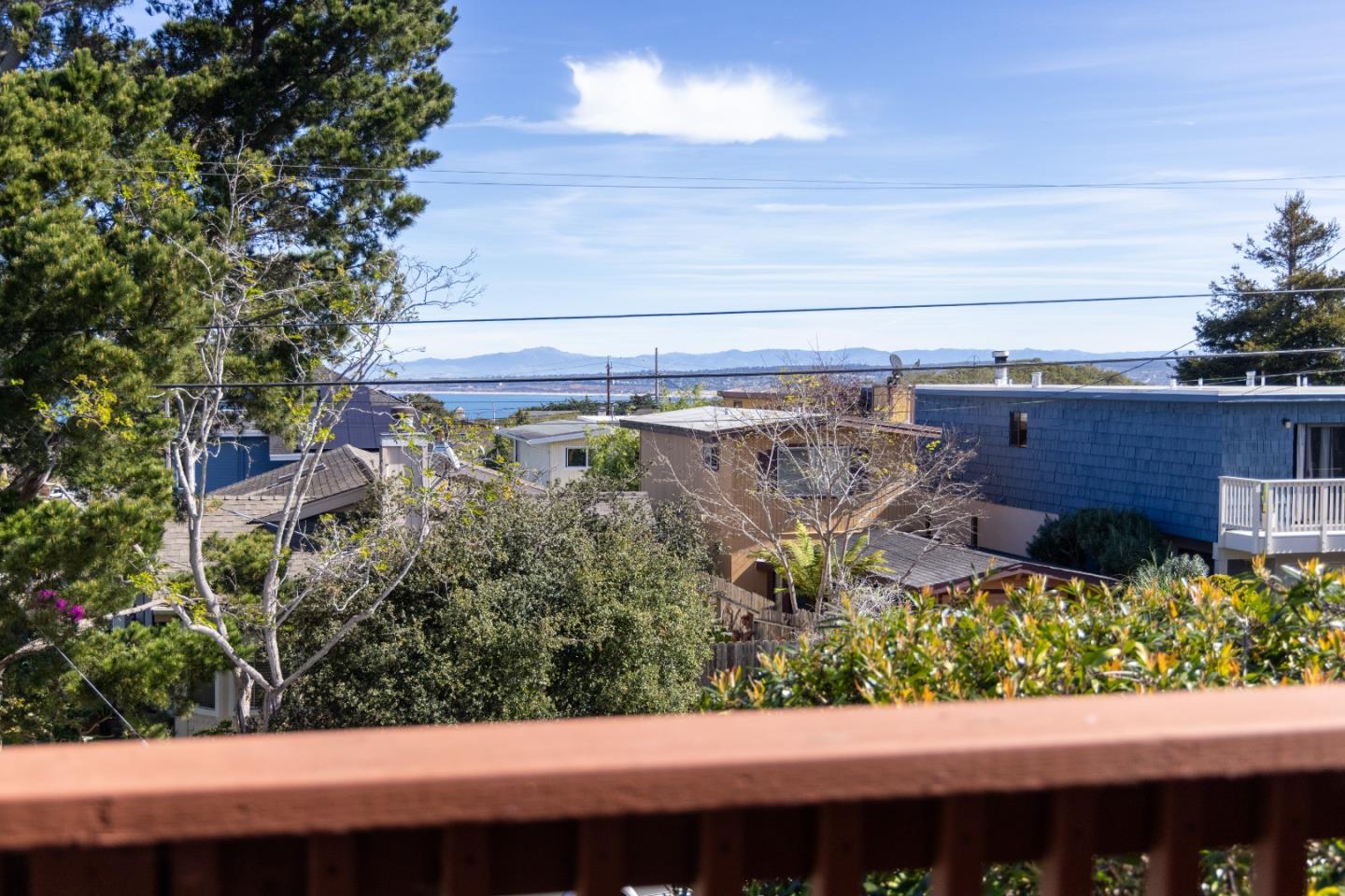 Detail Gallery Image 31 of 40 For 1201 Hoffman Ave, Monterey,  CA 93940 - 3 Beds | 2 Baths