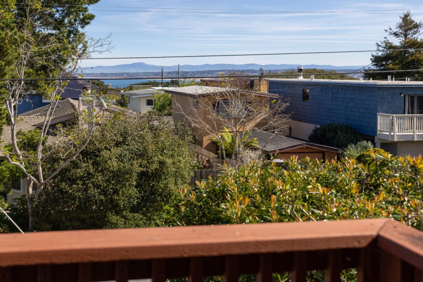 Detail Gallery Image 33 of 40 For 1201 Hoffman Ave, Monterey,  CA 93940 - 3 Beds | 2 Baths