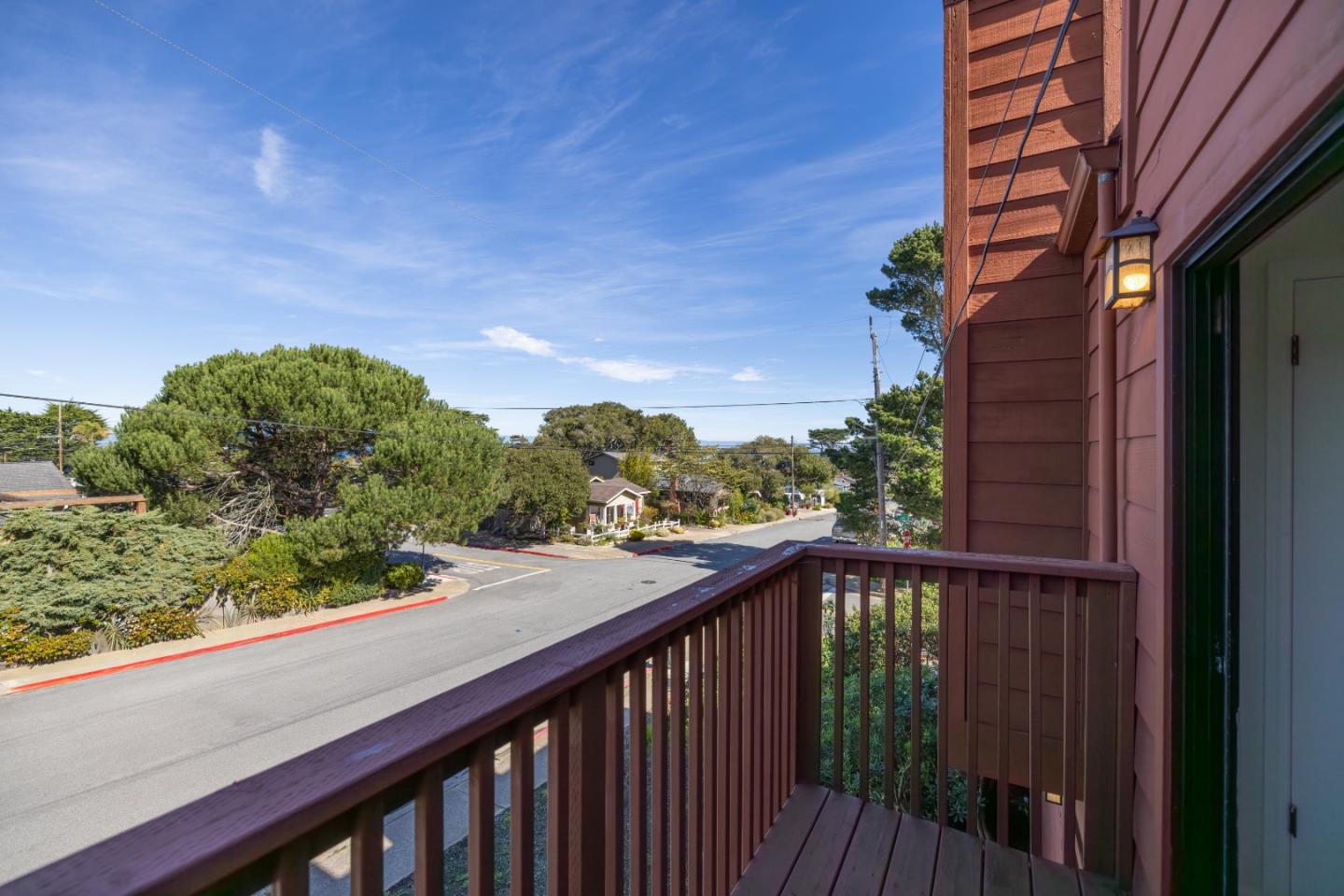 Detail Gallery Image 36 of 40 For 1201 Hoffman Ave, Monterey,  CA 93940 - 3 Beds | 2 Baths