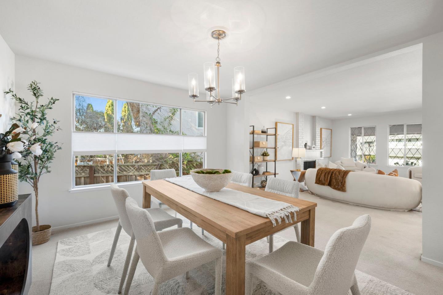 Detail Gallery Image 14 of 78 For 2056 Fairmont Dr, San Mateo,  CA 94402 - 6 Beds | 4 Baths